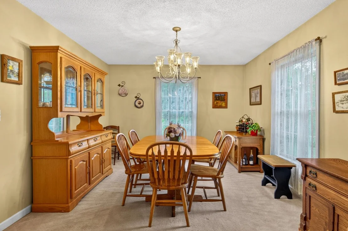 Photo of 12 Moon Brook