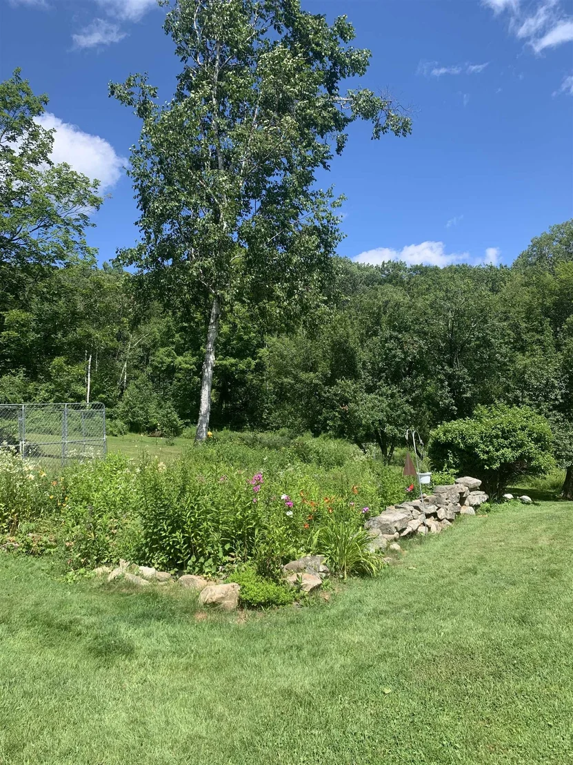 Photo of 27 Bear Pond