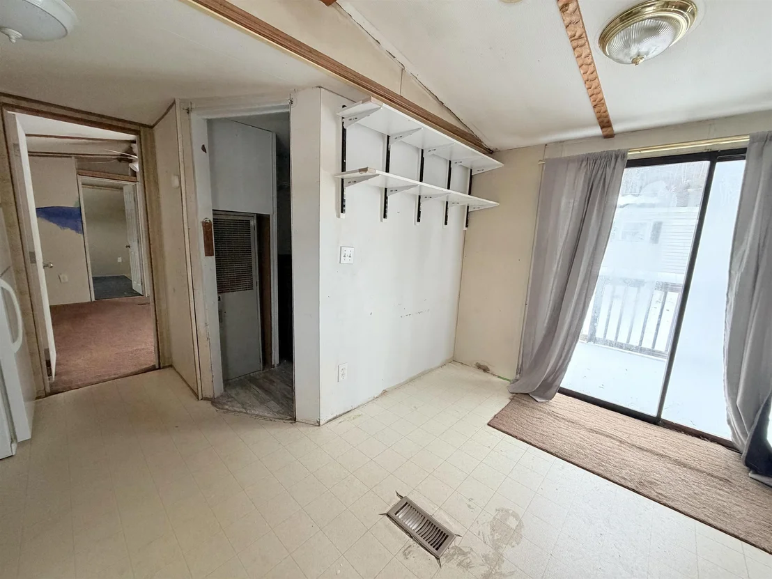 Photo of 56 Daniels