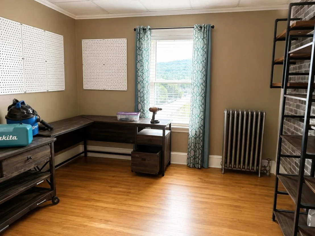 Photo of 213 Hillside