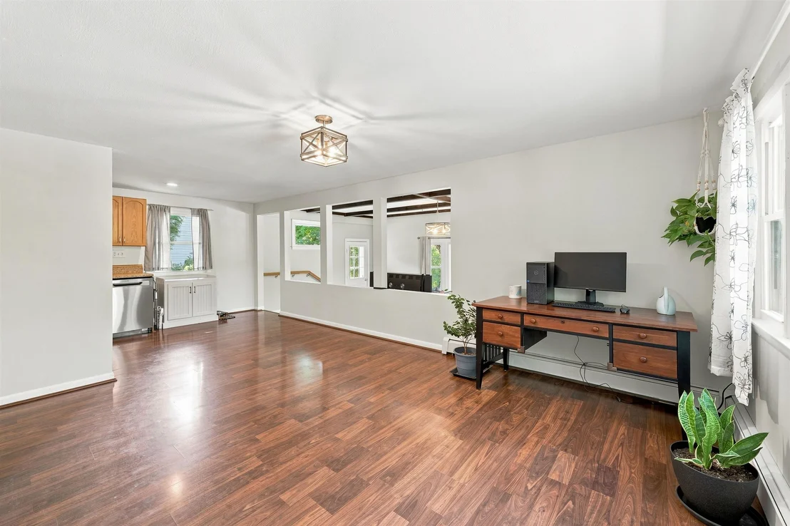 Photo of 35 Pelham