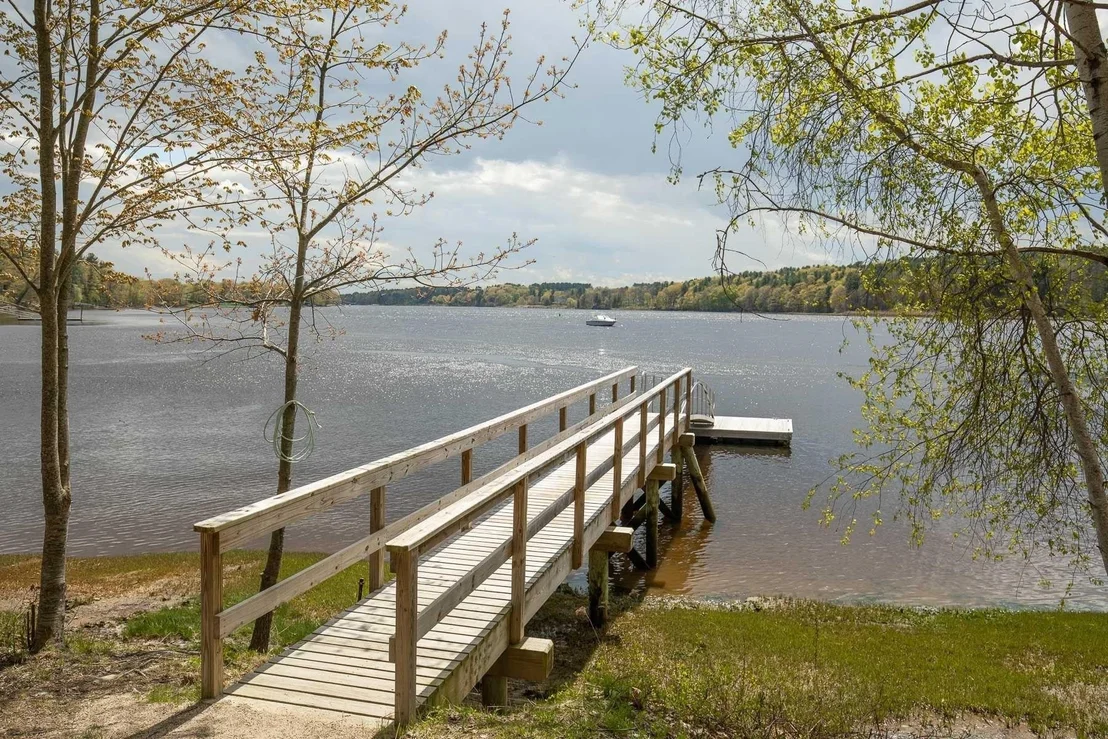 Photo of 16 Bayview