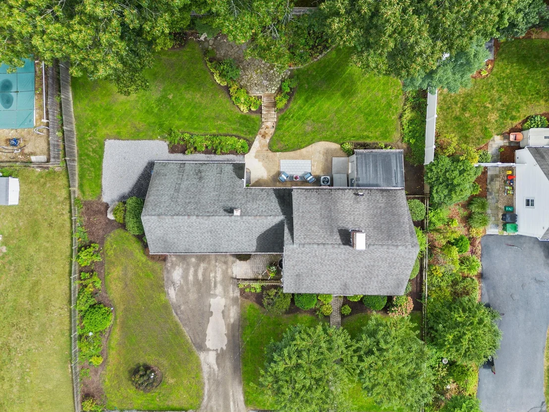 Photo of 9 Hillside