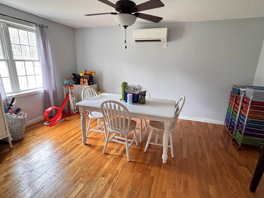 Photo of 87 Juniper