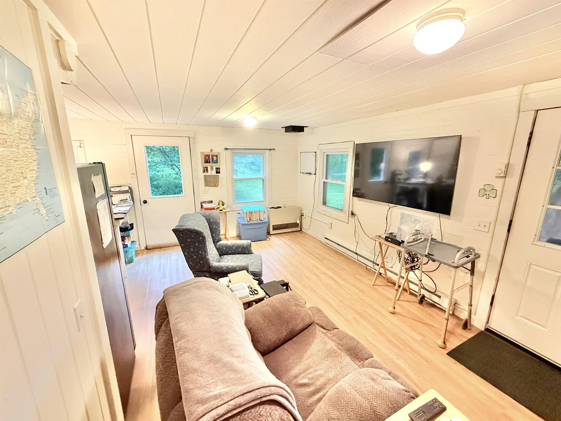Photo of 26 Log Cabin