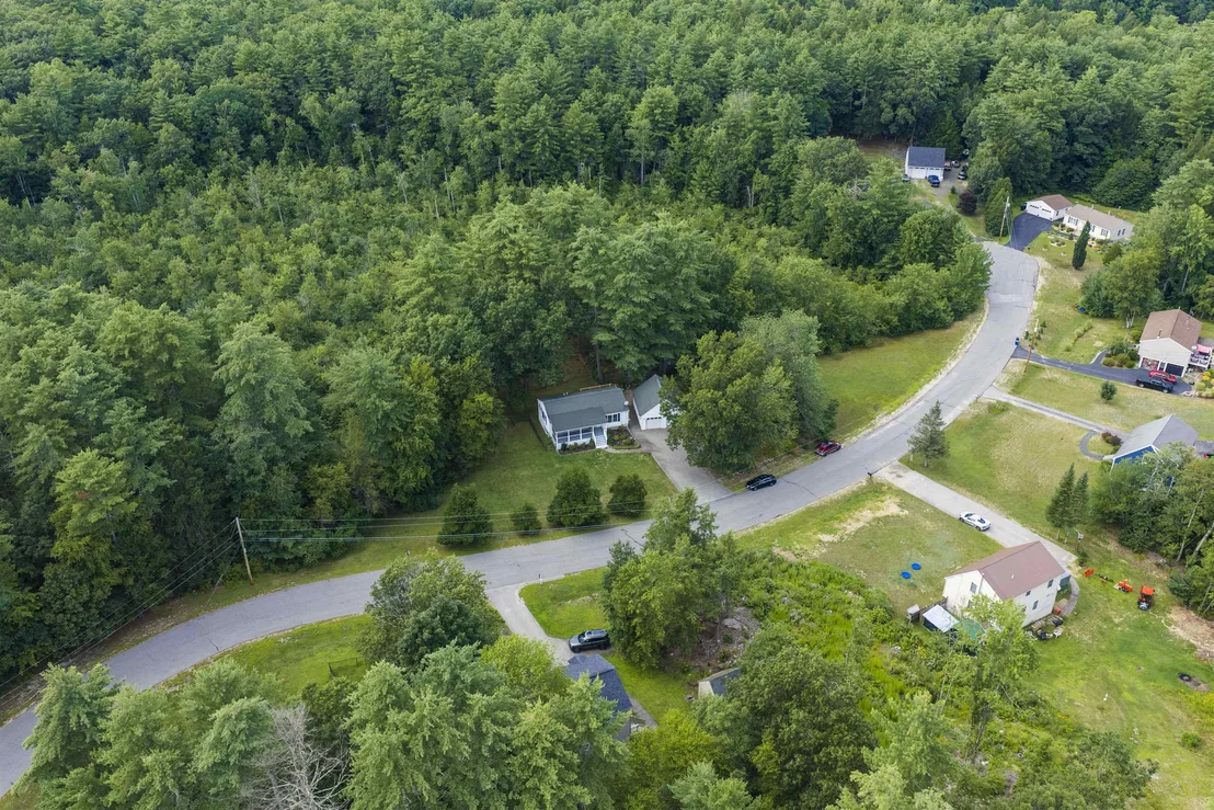 Photo of 2 Bayou