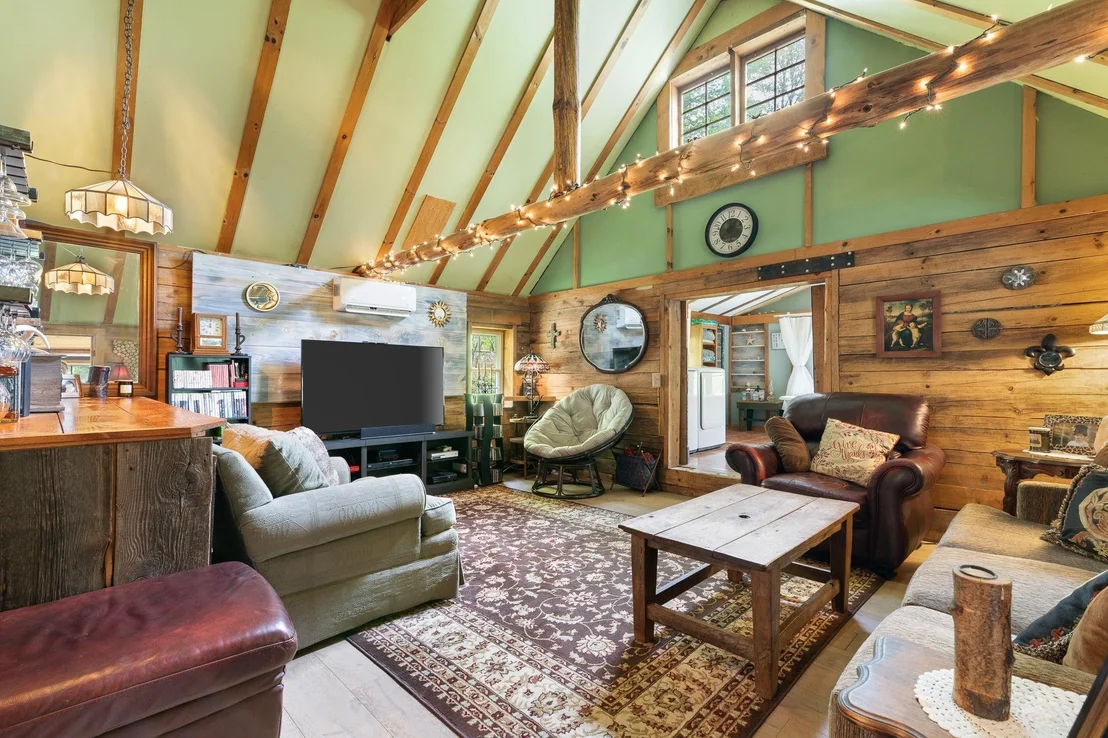 Photo of 442 Brookline