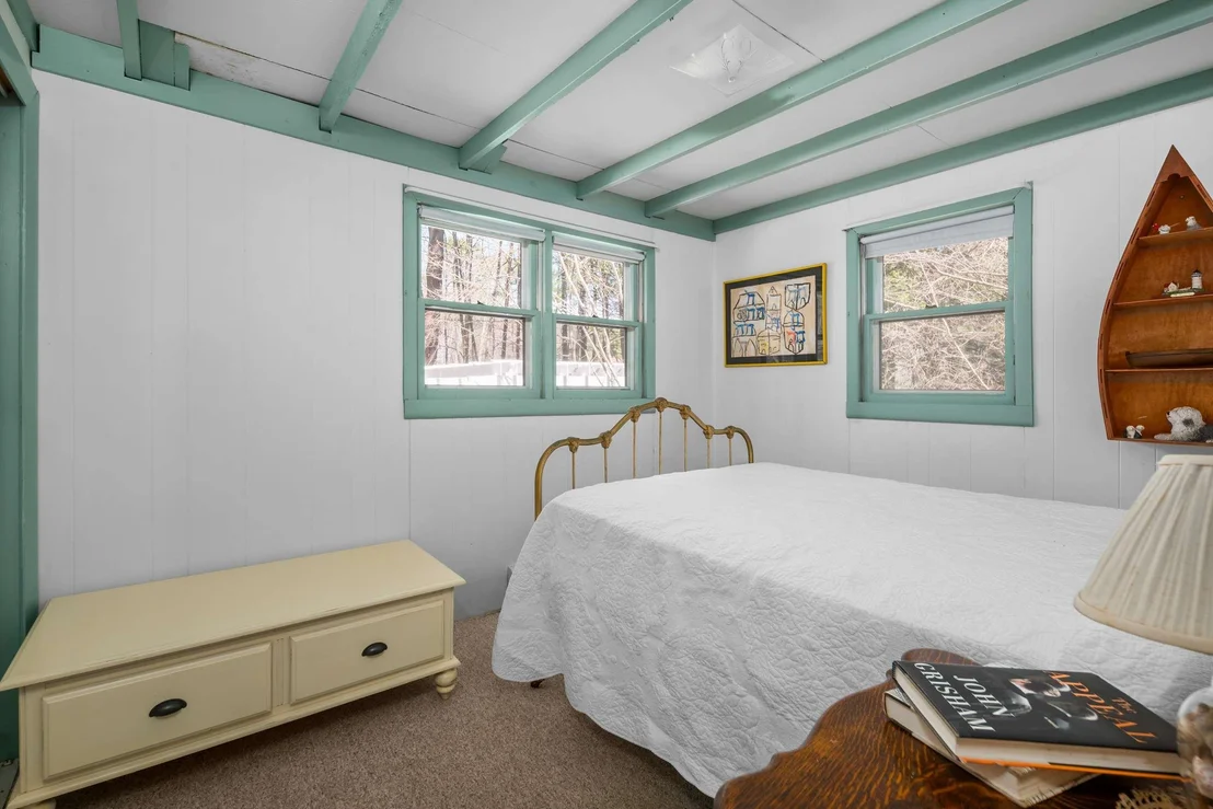 Photo of 14 Beacon Street