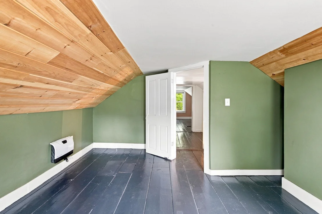 Photo of 847 Morgan Mile