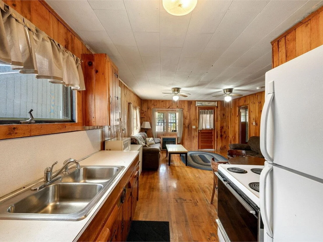Photo of 33 Campano