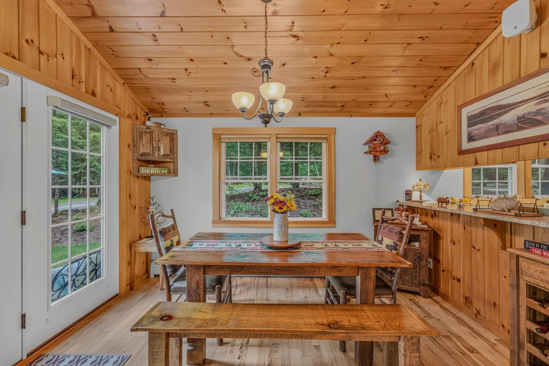 Photo of 32 Stoney Brook