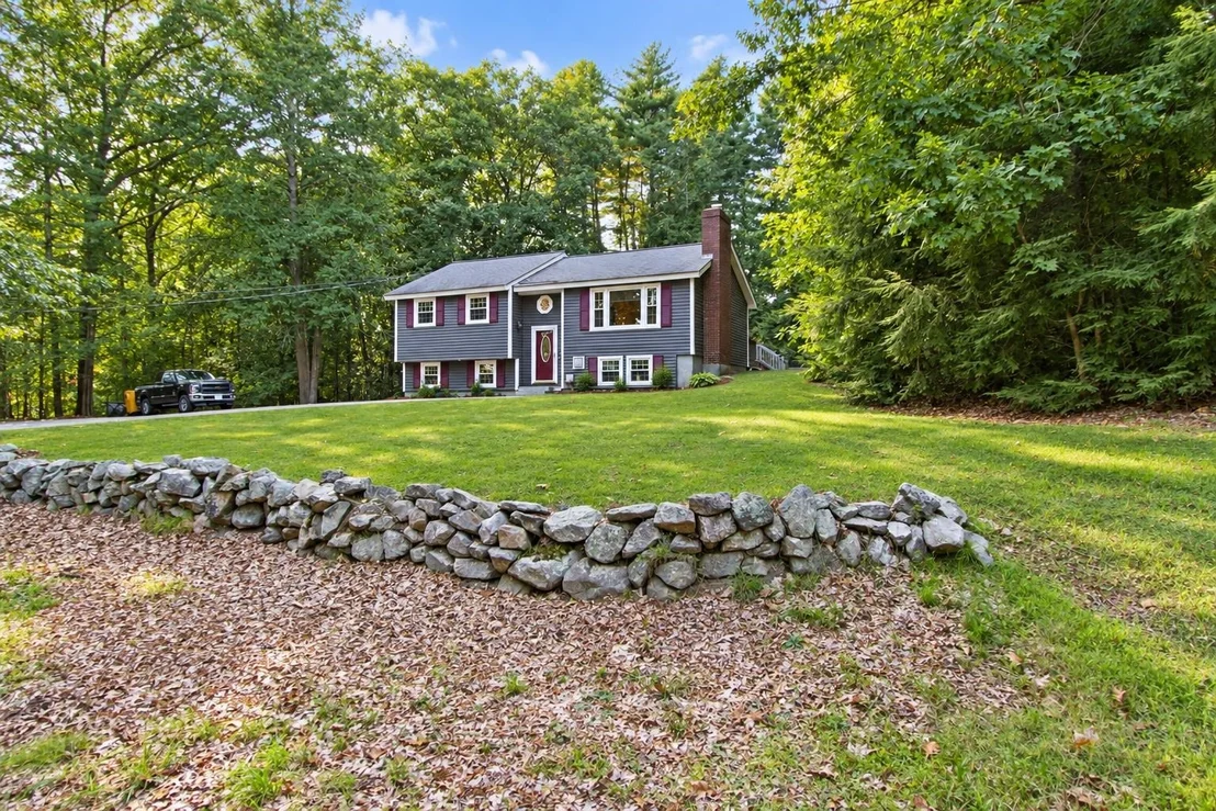 Photo of 12 Roundtree
