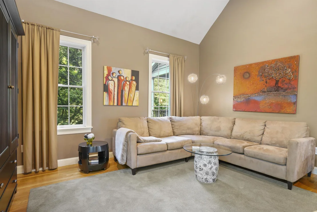 Photo of 221 Piscassic