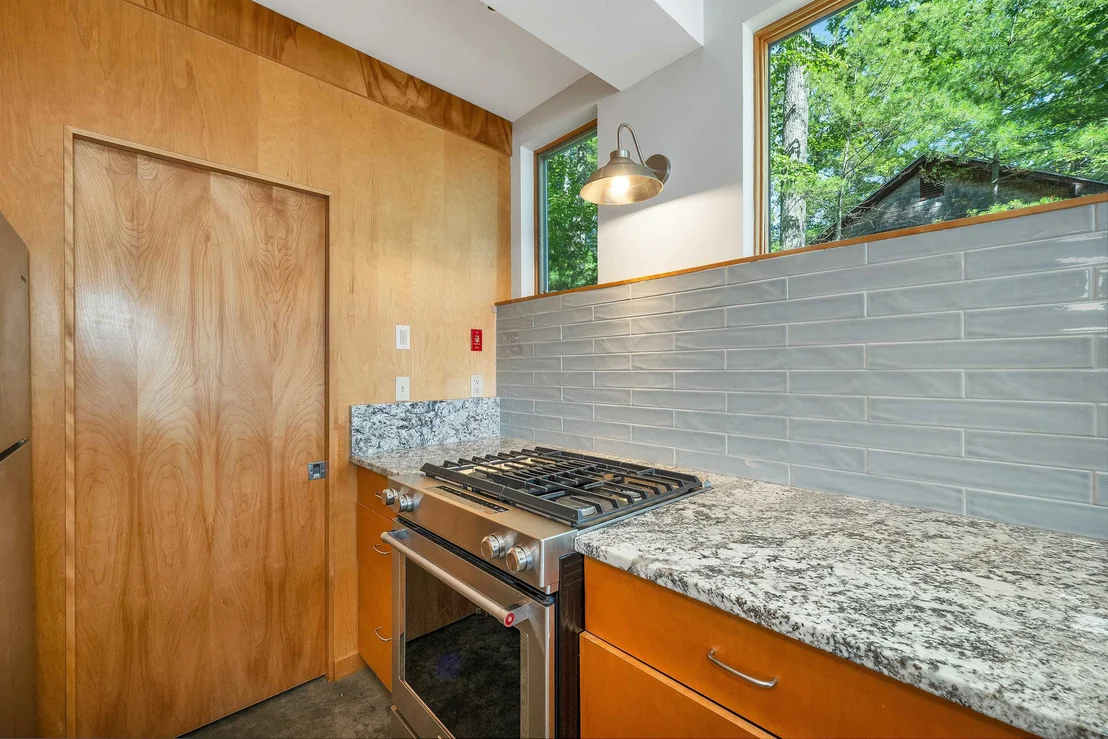 Photo of 41 Meaders Point