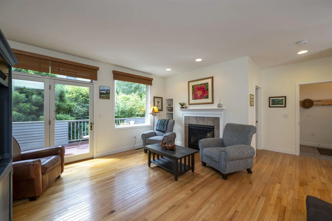 Photo of Unit A at 101 Catamount