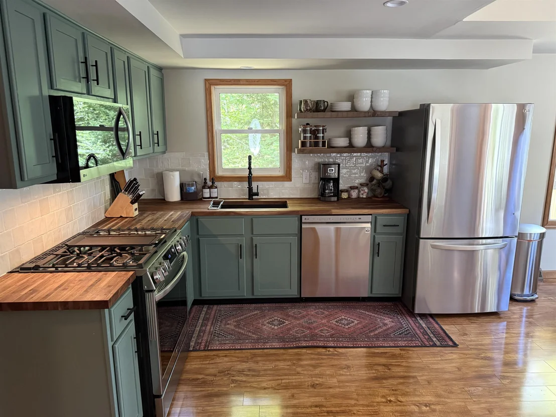 Photo of 547 Williams