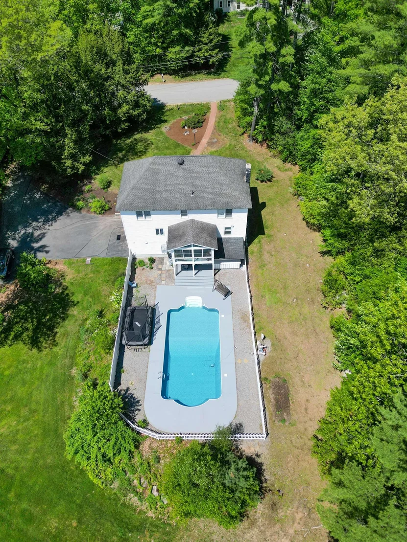 Photo of 15 Kelso