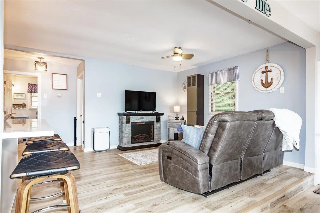 Photo of 326 Hemlock