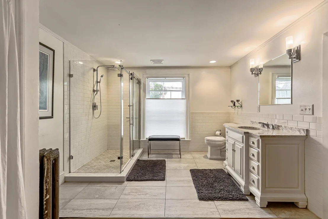 Photo of 152 Second