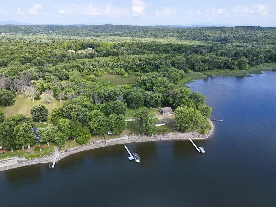 Photo of 502 Duck Point