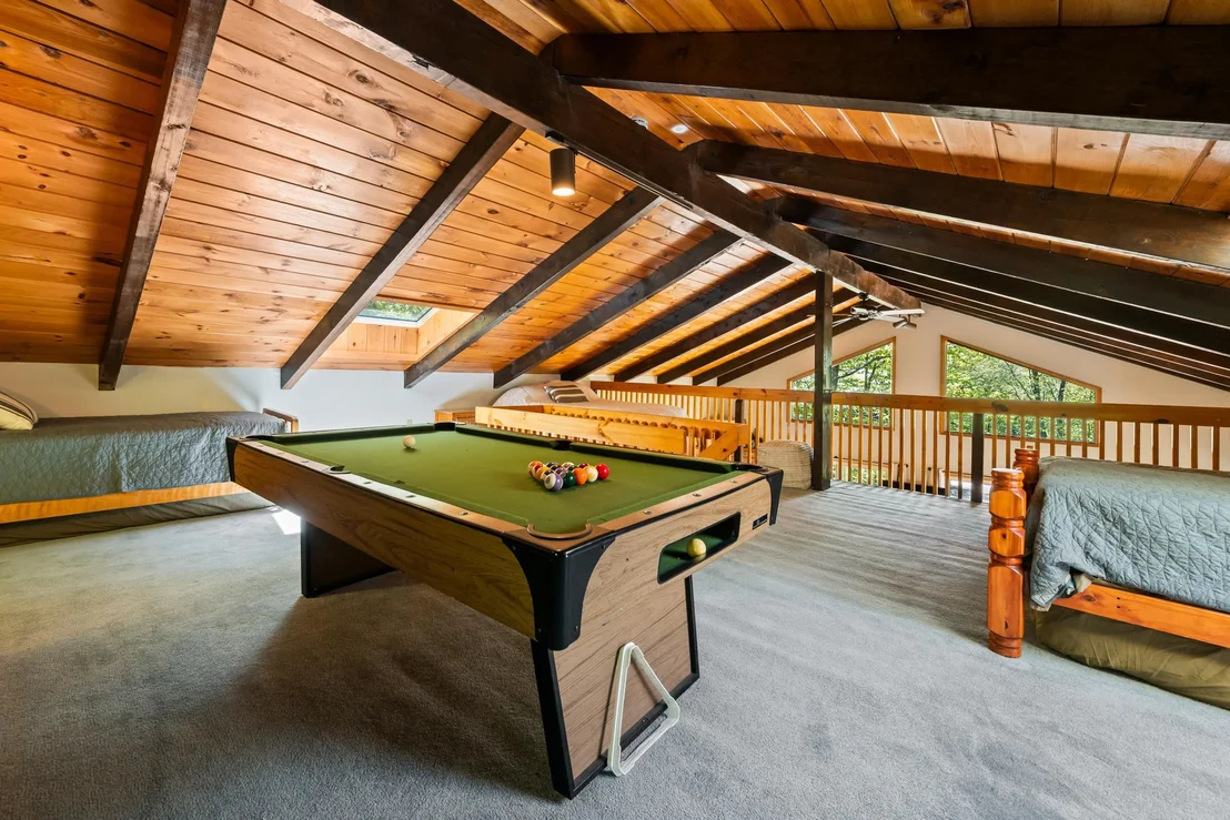 Photo of 275 Glen Ledge