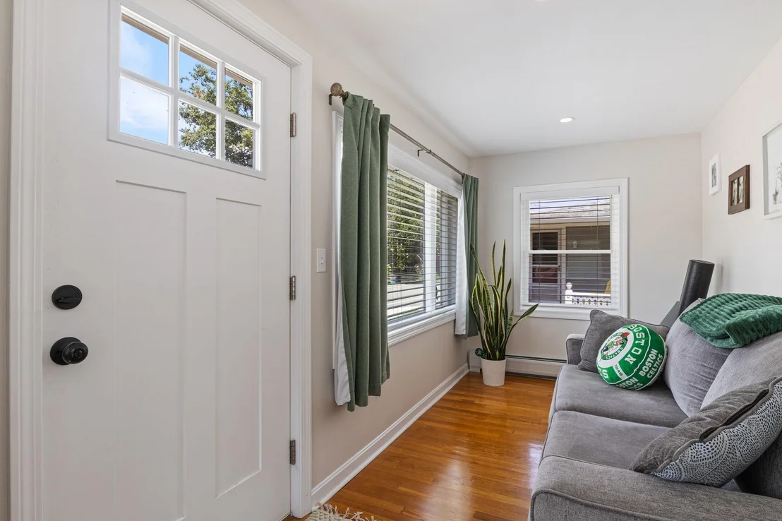 Photo of 30 Whittier