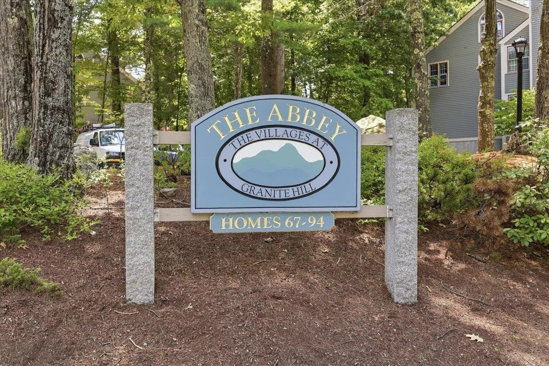 Photo of Unit 75THEABBIE at 1465 Hooksett