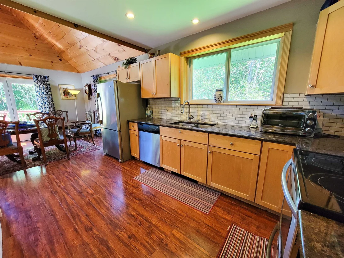 Photo of 22 Lemery