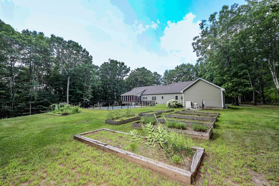 Photo of 237 Grapevine