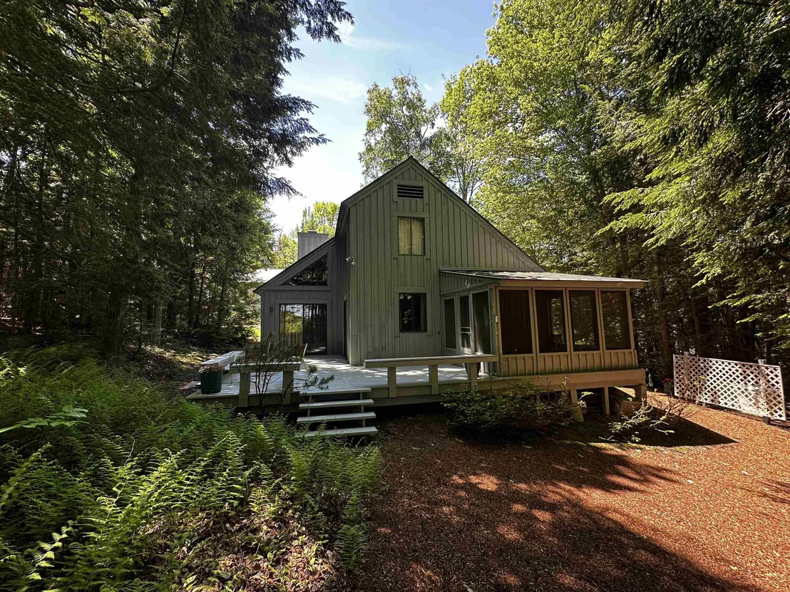 Photo of 78 Greensward