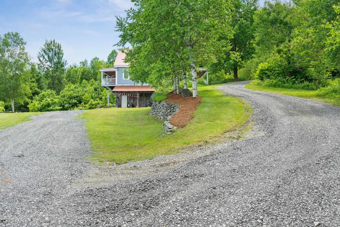 Photo of 1012 Hallstrom