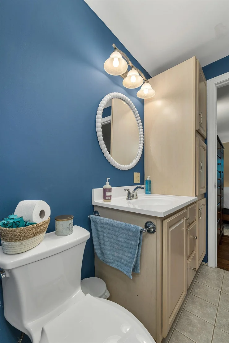 Photo of 211 Cram