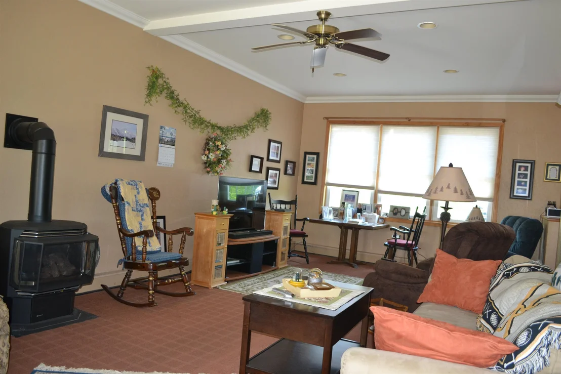 Photo of 108 Morin