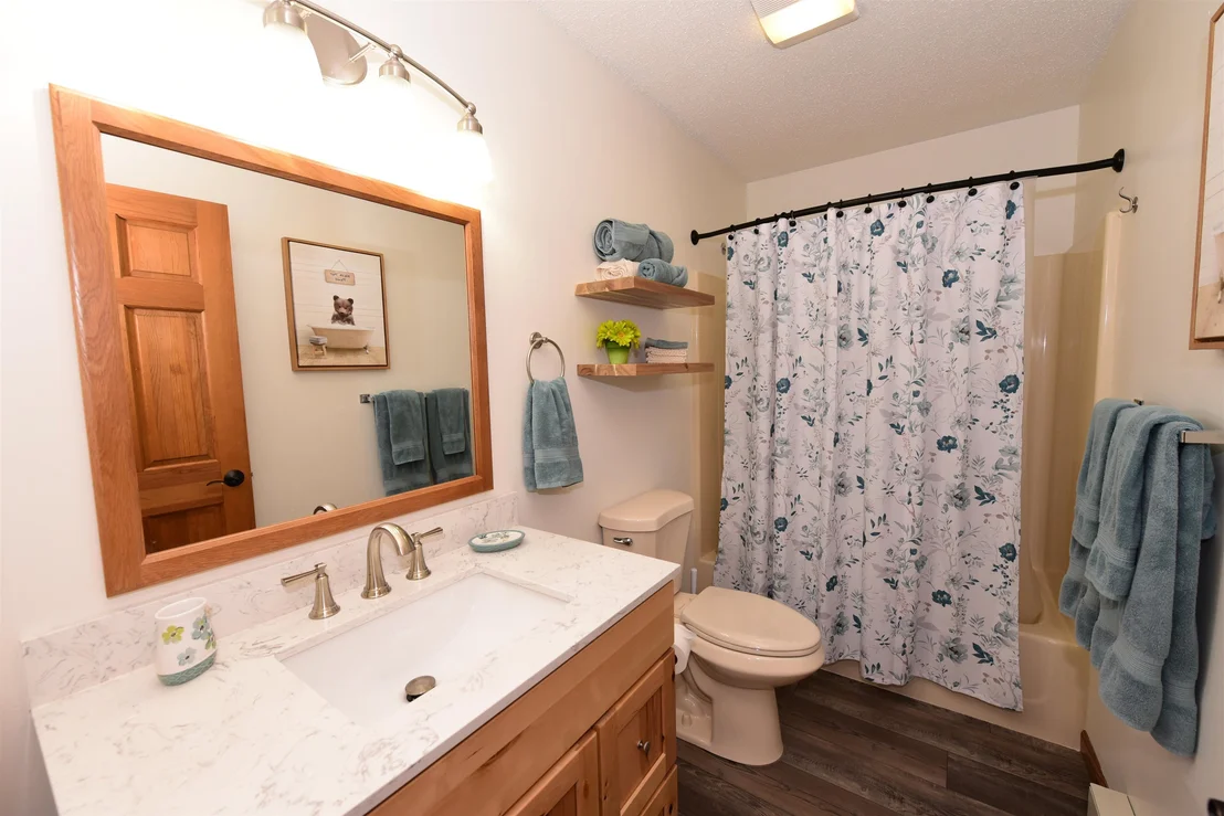 Photo of Unit J82 at J82 Eagle Ridge Condo