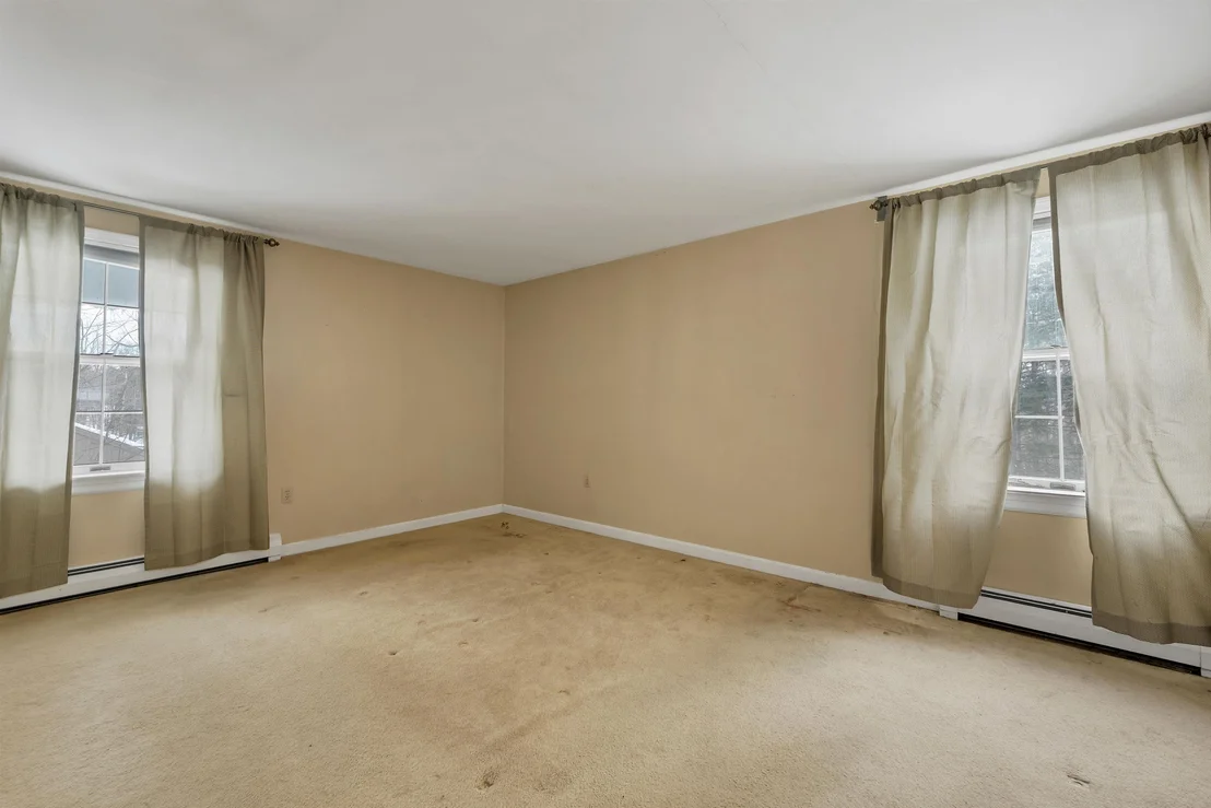 Photo of 53 Oak Knoll