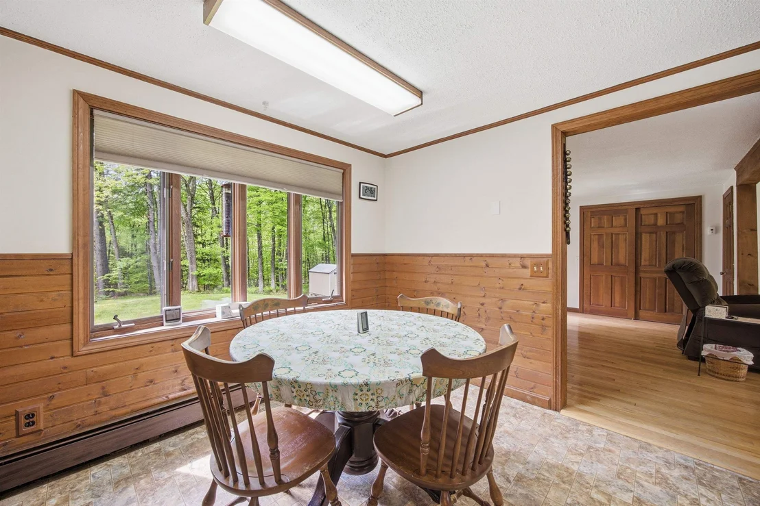 Photo of 397 Mount Prospect