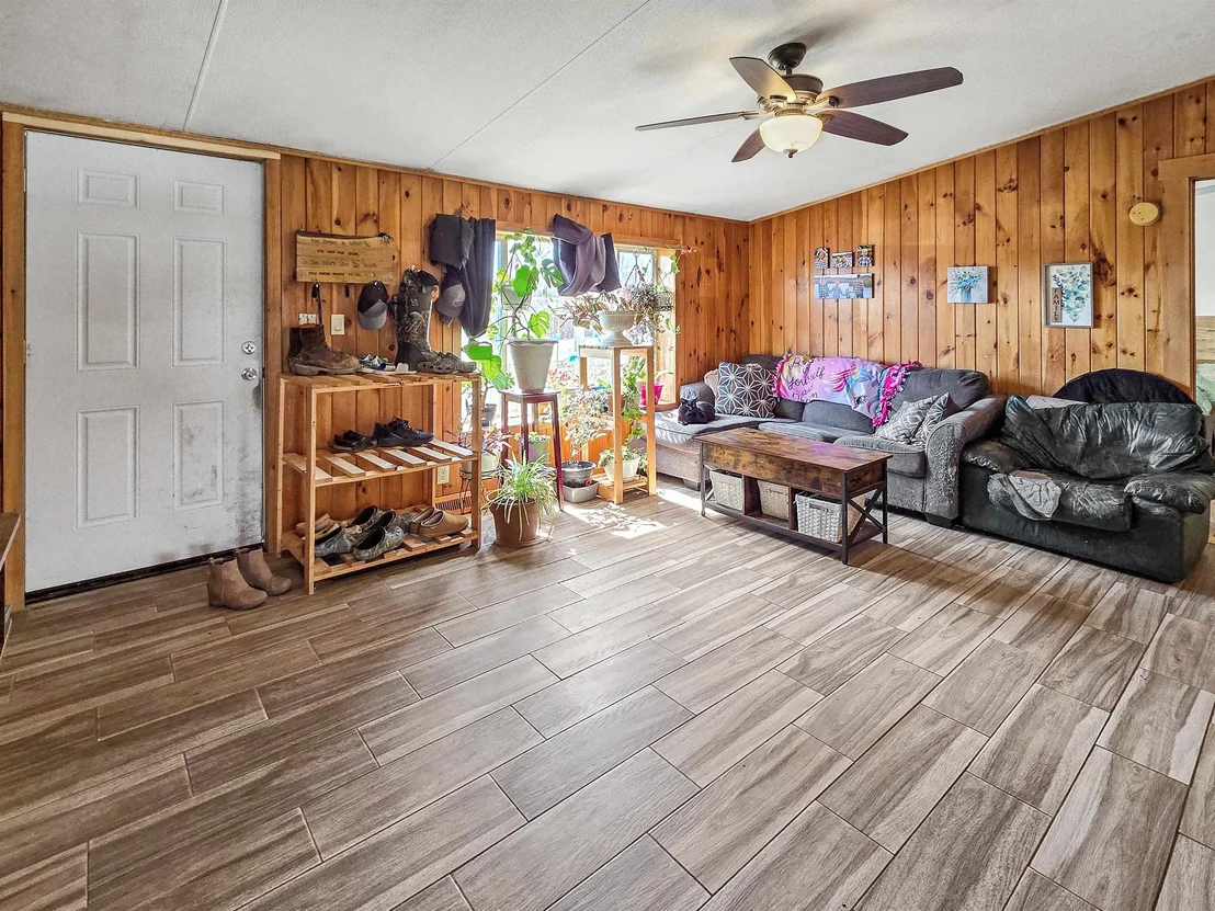 Photo of 11 Bowen
