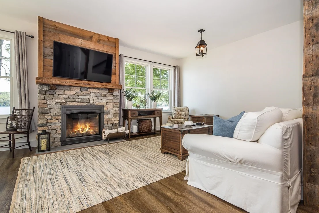 Photo of 1 W. Crystal Haven