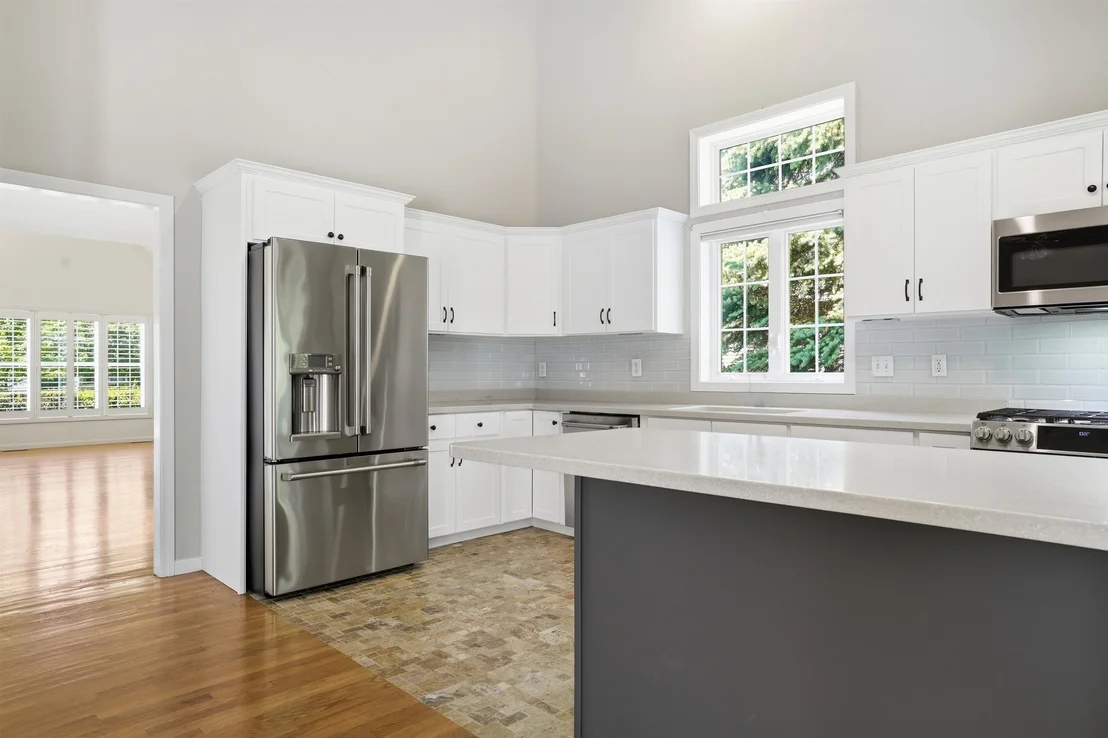 Photo of 6 Meadowood