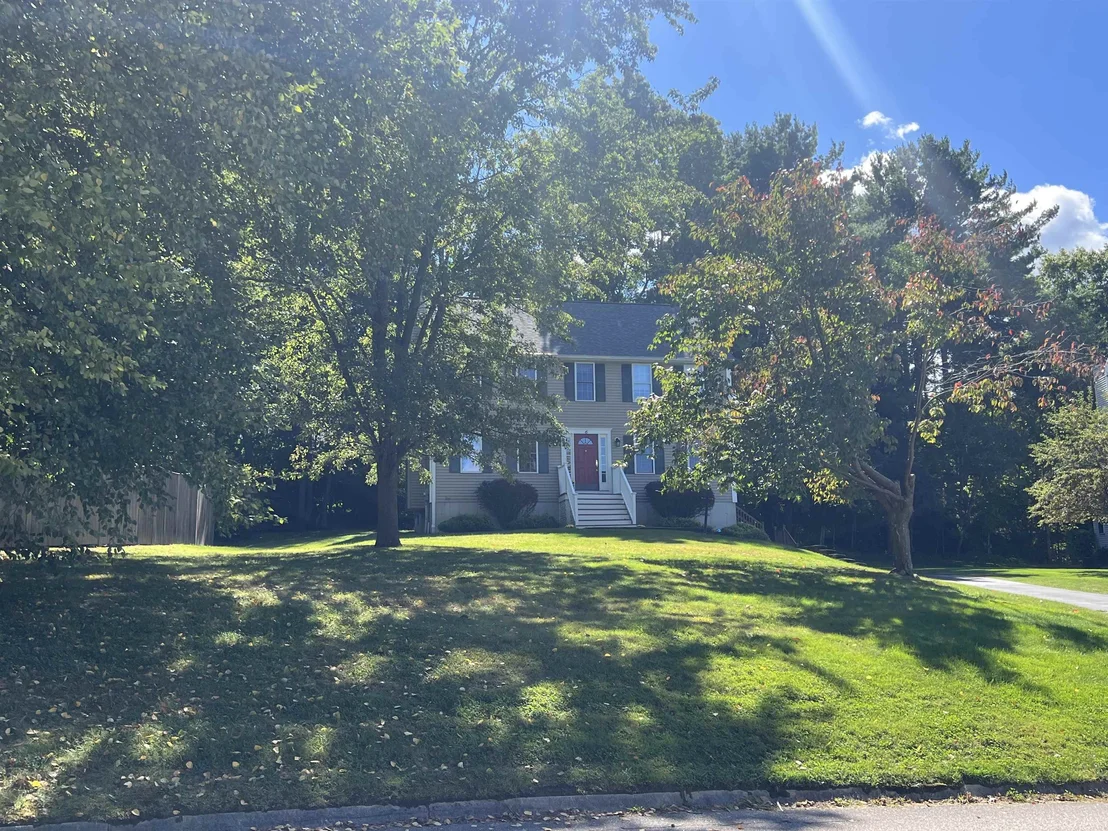 Photo of 6 Taylor
