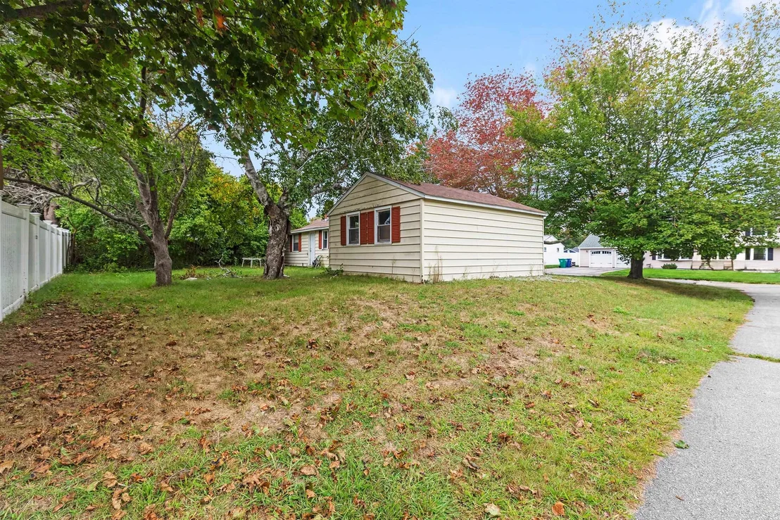 Photo of 19 Tucker