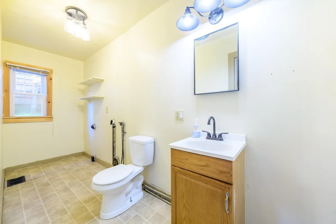 Photo of 266 Madison