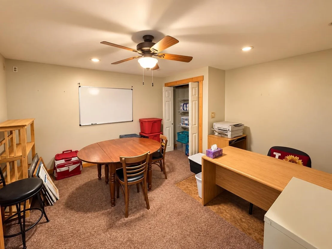 Photo of 856 Matteson
