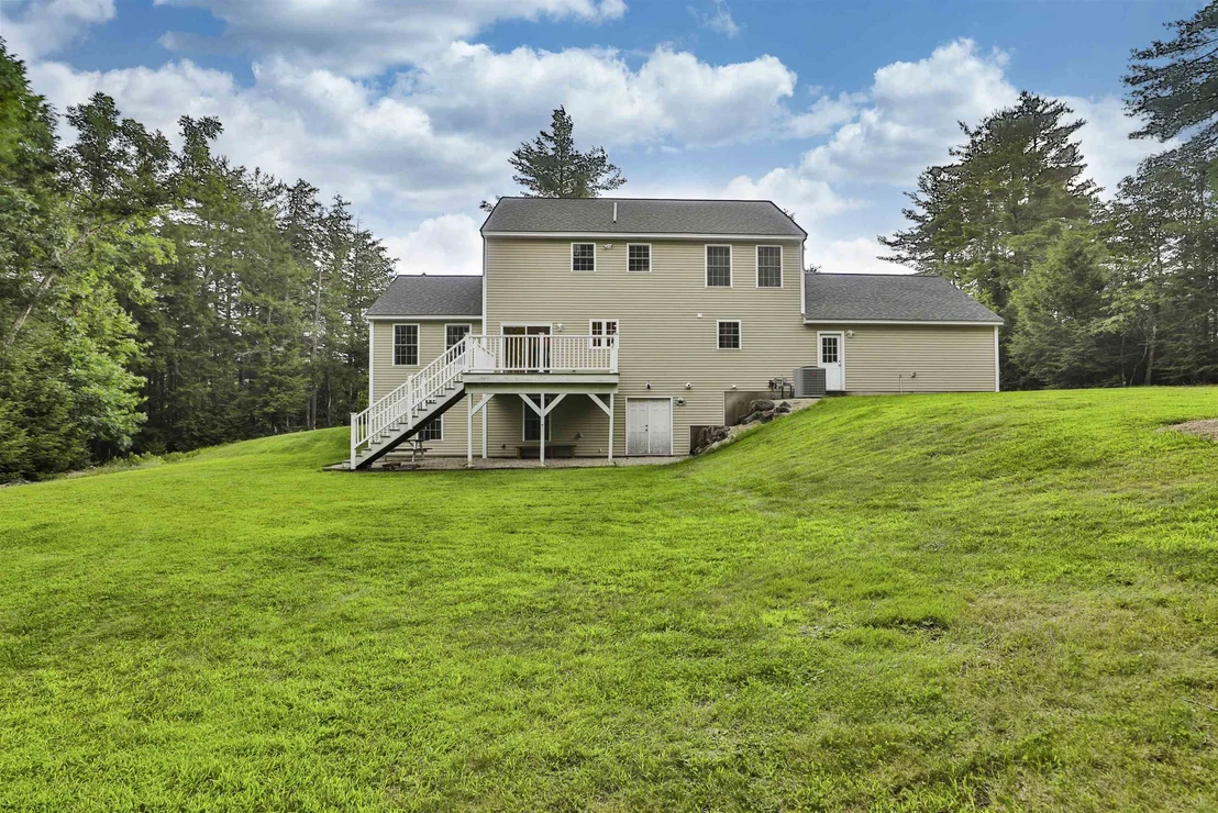 Photo of 14 Ames