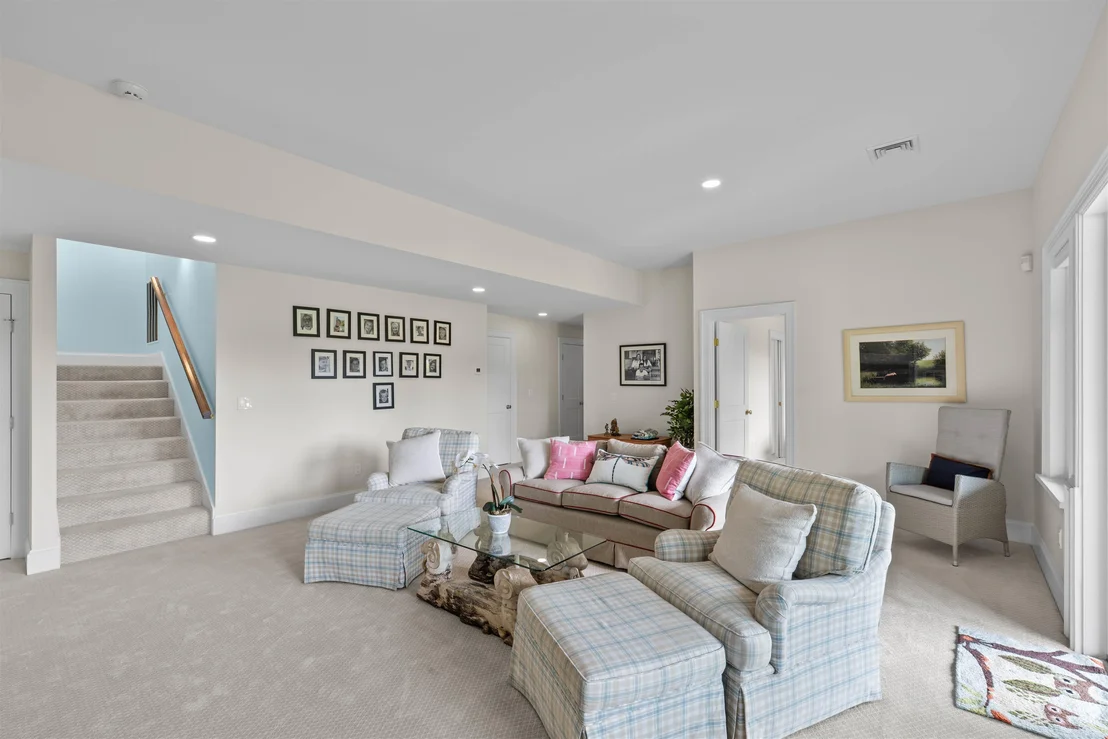 Photo of 32 Mountain View