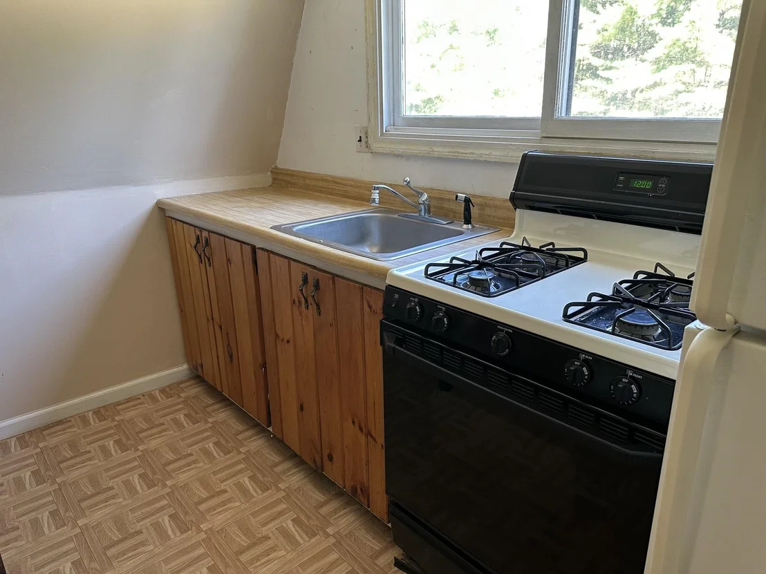 Photo of 3333 West River