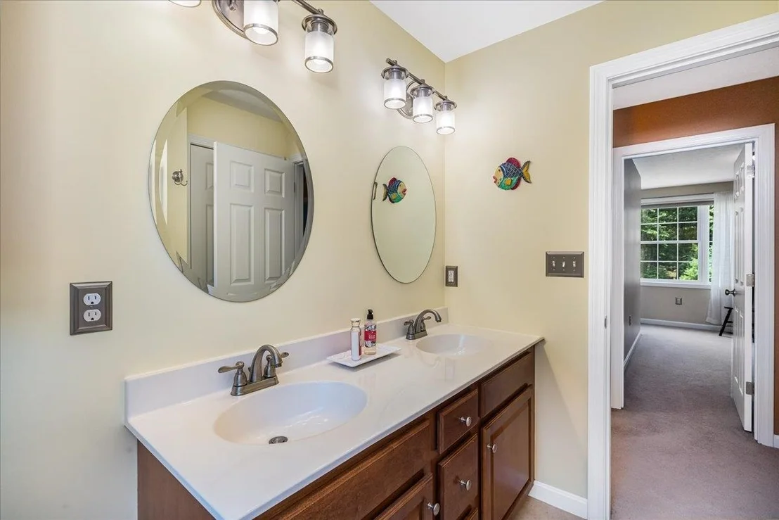 Photo of 155 Wallace