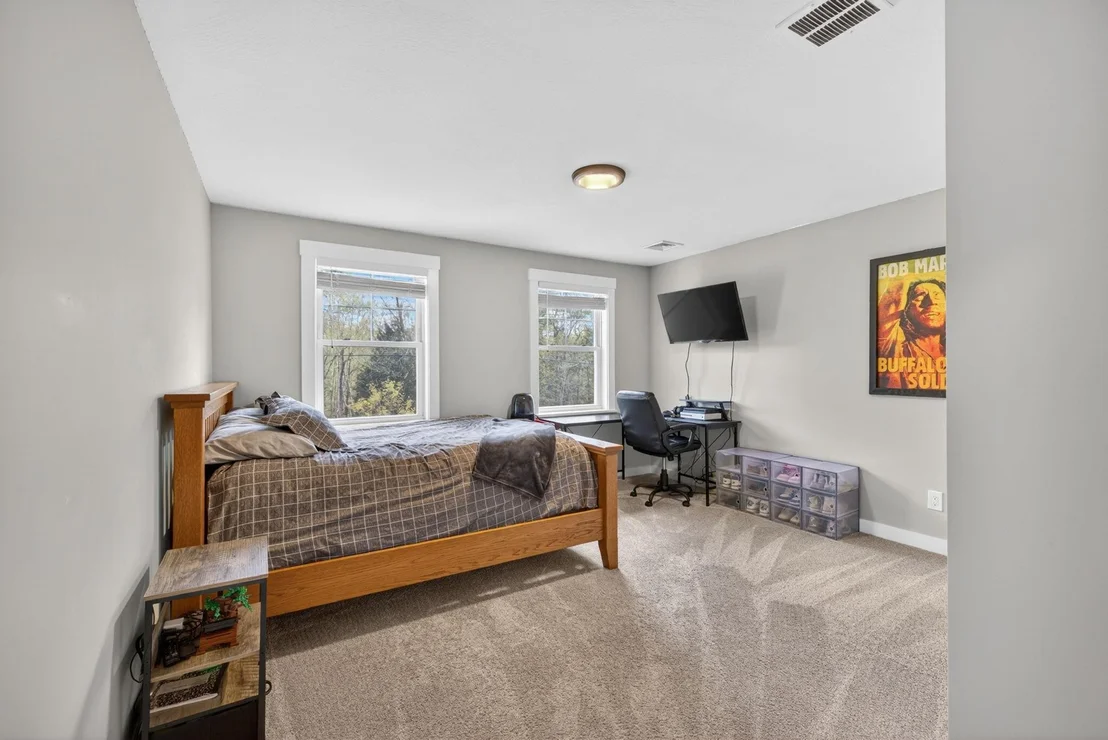 Photo of 21 N Mason