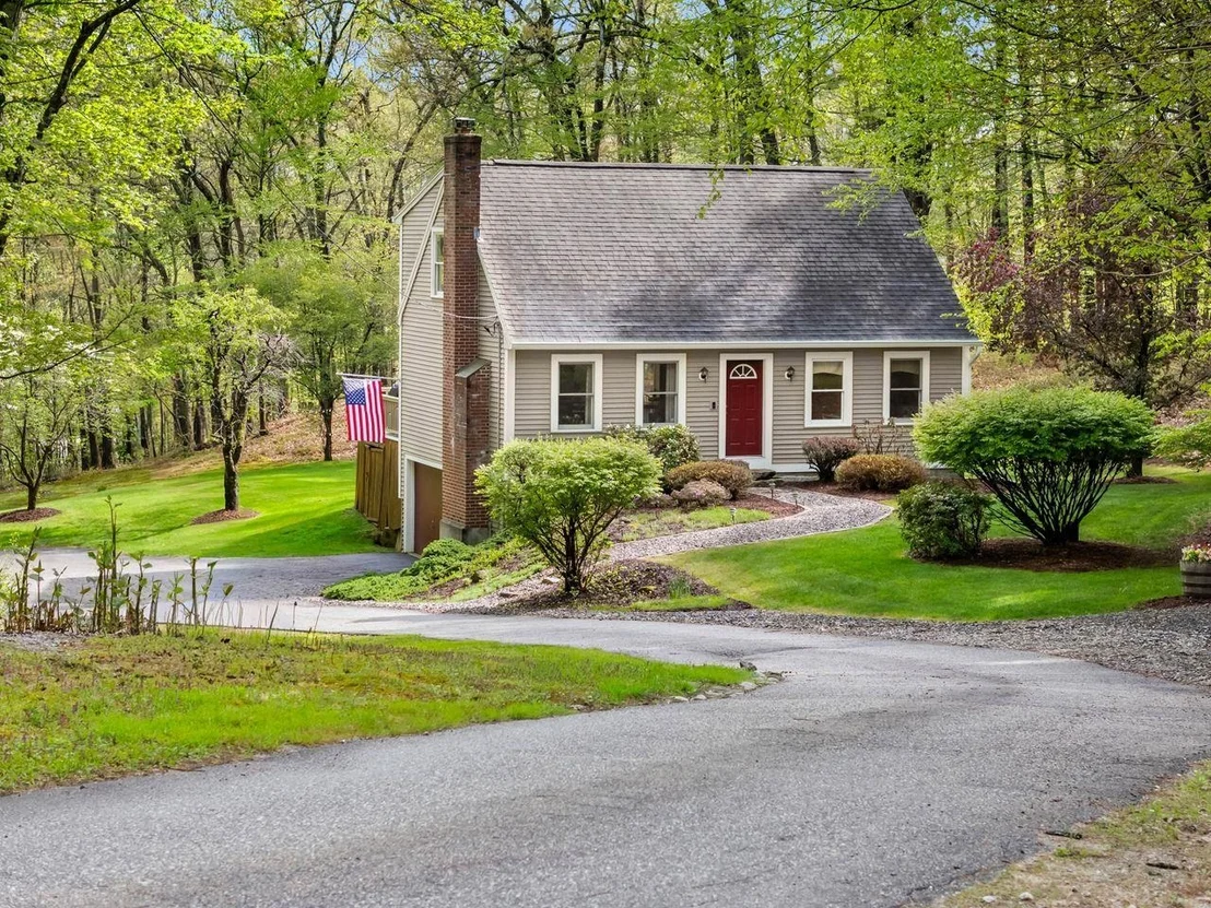 Photo of 46 Pinecrest