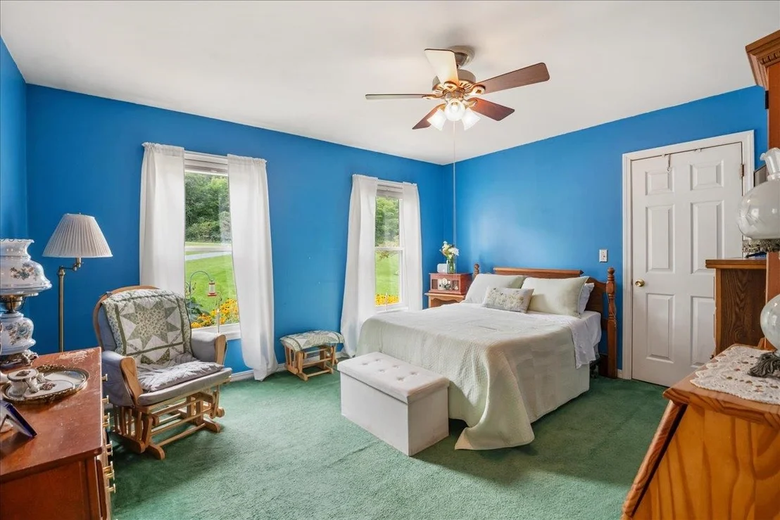 Photo of 381 Bennett